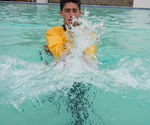 TRAINING, WADING, UPPER BODY
Push arms forward to build upper body strength 6